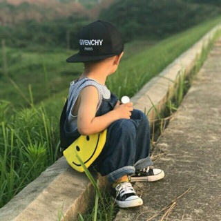 Túi đeo mặt cười cá tính