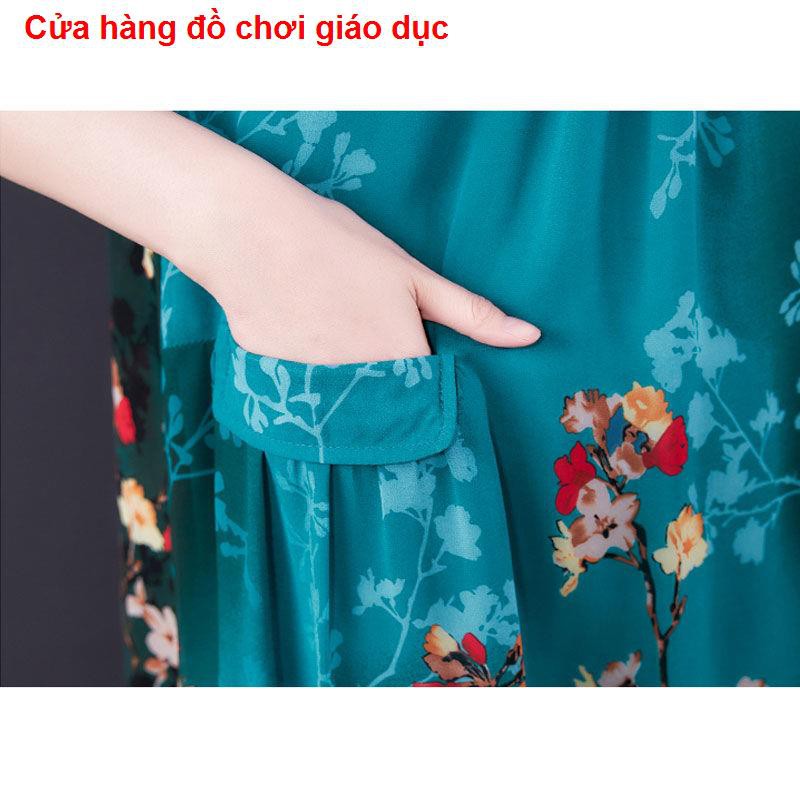 XINH XINH thời trang nữ  fei> fat Mẹ mùa hè đầm ngắn tay nữ thời trang voan kích thước lớn trên váy đầu gối RẺ QUÁ