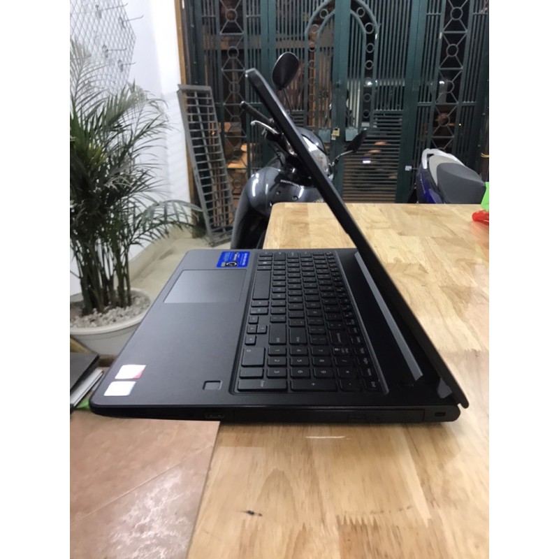 Máy tính laptop dell votro 3578 i5-8250U vga AMD