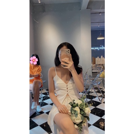 Set áo dây xẻ tà kèm quần đùi