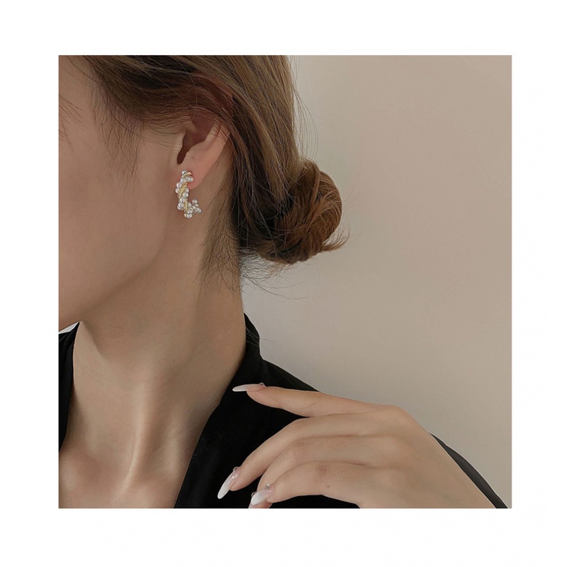 Khuyên tai hình bán nguyệt đính ngọc trai nhân tạo thời trang retro Hàn Quốc thanh lịch