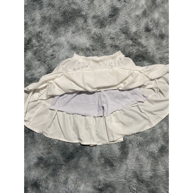 Chân váy ngắn lưng thun có quần | BigBuy360 - bigbuy360.vn