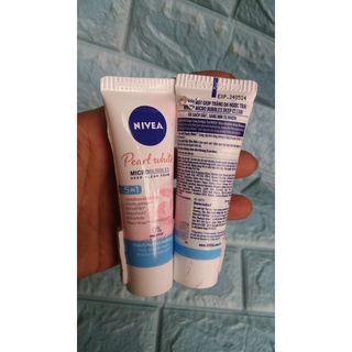 Sữa rửa mặt NIVEA Pearl White giúp trắng da ngọc trai