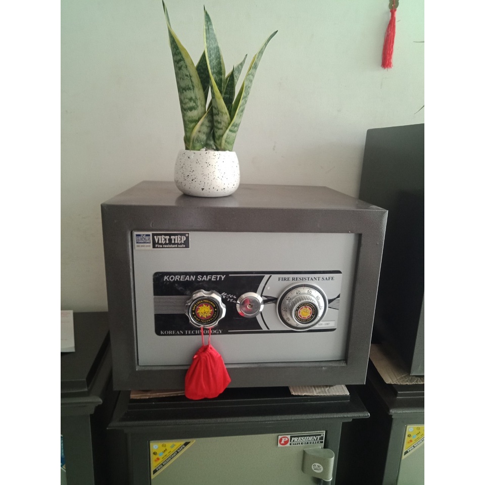 Kết sắt mini k25 cơ để phòng riêng