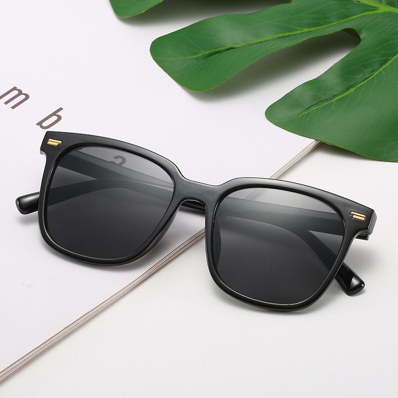 Kính râm thời trang chống tia uv400 nhiều màu thanh lịch cho cả nam và nữ
