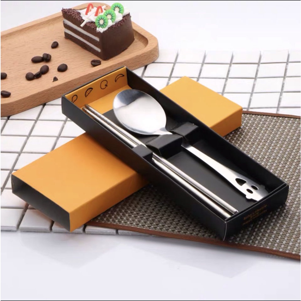 Bộ Thìa Đũa Inox Hình Mặt Cười Siêu Cute