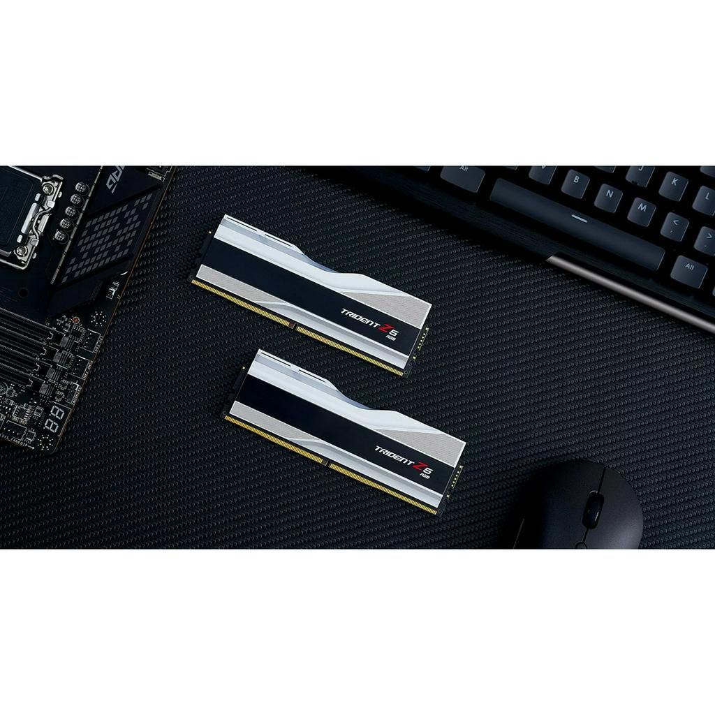 Ram G.SKILL TRIDENT Z5 RGB SILVER 32GB 7200MHz DDR5  F5-7200J3445G16GX2-TZ5RS