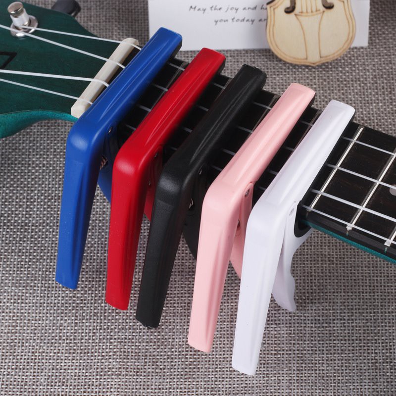 Capo ukulele nhiều màu