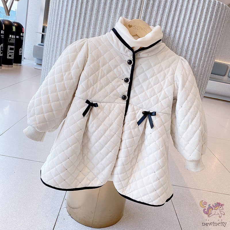 Áo khoác lông phong cách Hàn Quốc xinh xắn cho bé