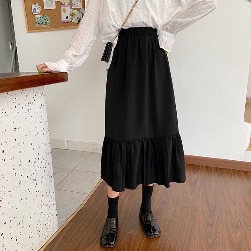  Chân váy đen dáng dài đuôi cá phía dưới | BigBuy360 - bigbuy360.vn