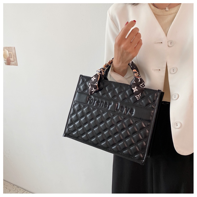 Túi Xách Cỡ Lớn Đính Đá Thời Trang Xuân Hè Cho Nữ