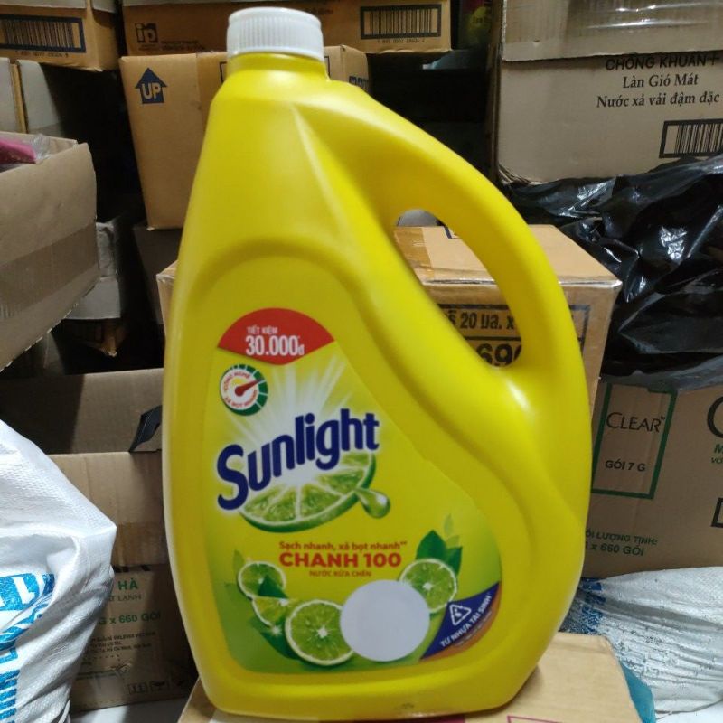 Nước rửa chén sunlight chanh 100 sạch nhanh, xả bọt nhanh khối lượng 3,6Kg.