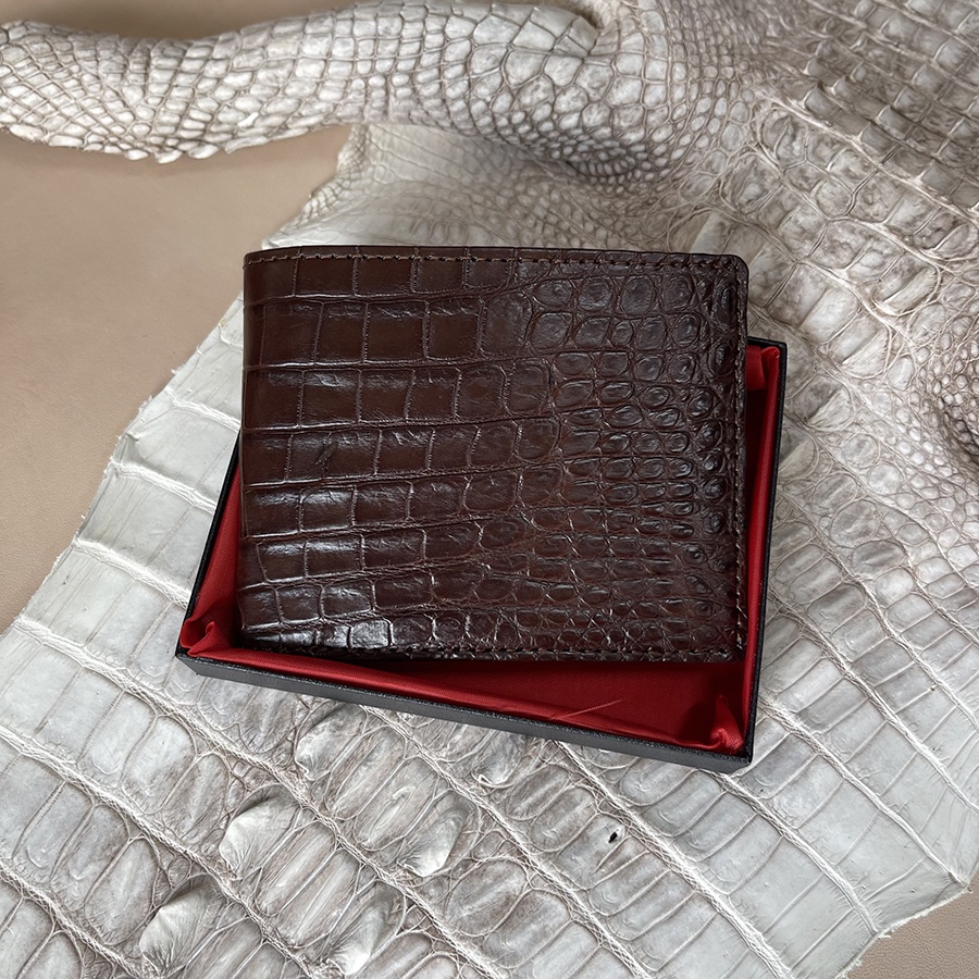 Ví Nam 2 Mặt Da Cá Sấu Thật Phần Da Bụng Trơn Màu Nâu Đất ST68 Tặng Kèm Hộp Và Móc Khóa Cá Sấu Bảo Hành Da 24 Tháng