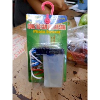 Công Tắc Cảm Ứng Ánh Sáng Decom Phú Gia Sensor LS25B