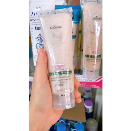 Sữa rửa mặt Hạt Mơ Beaumore 120g