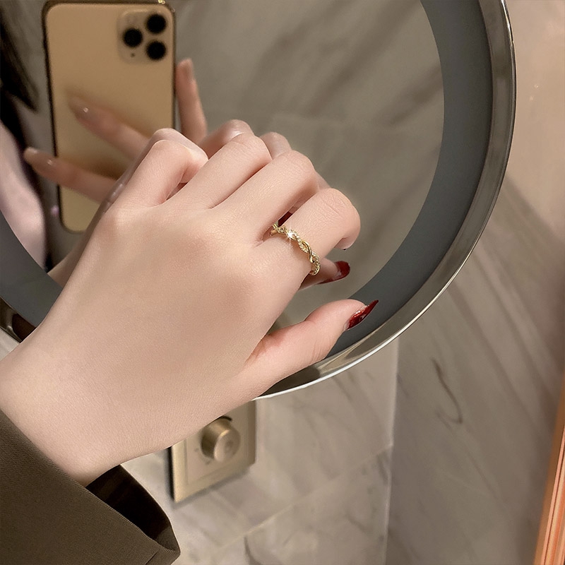 Women's Fashion Simple Design Metal Rings
