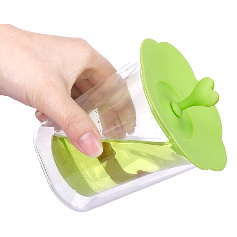Nắp đậy cốc nước bằng silicon chống thấm nước có tay cầm hình trái tim 10.5 cm