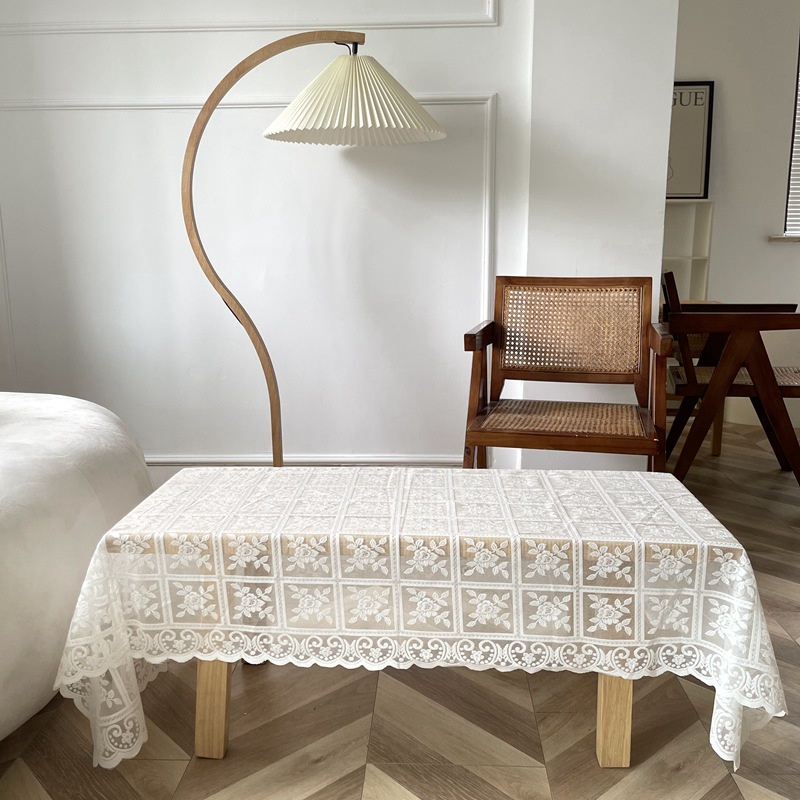 Khăn trải bàn ren hoa nhiều kích thước cho bàn tròn, bàn vuông, bàn chữ nhật