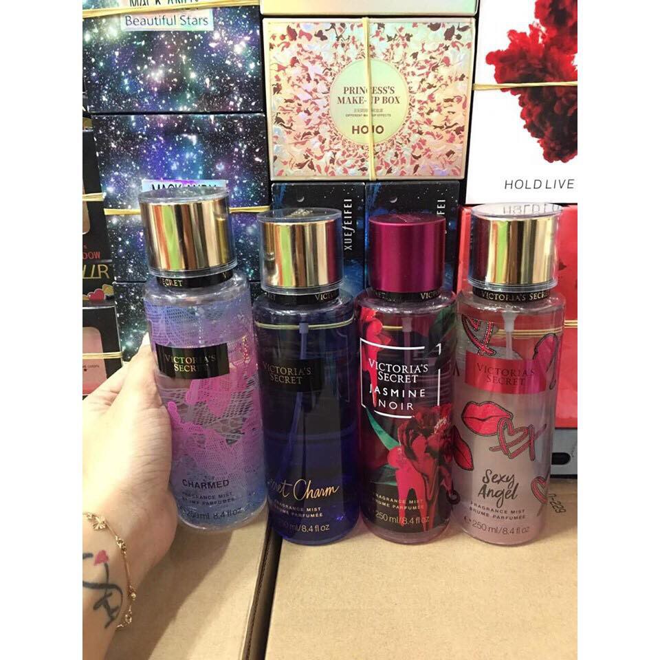 Xịt Thơm Toàn Thân Body Vic 250ml