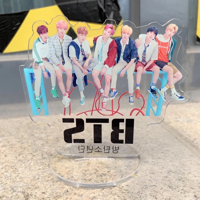 Standee BTS BT21 Tata Cooky Shooky Koya Chimmy Mang RJ (tượng mica)