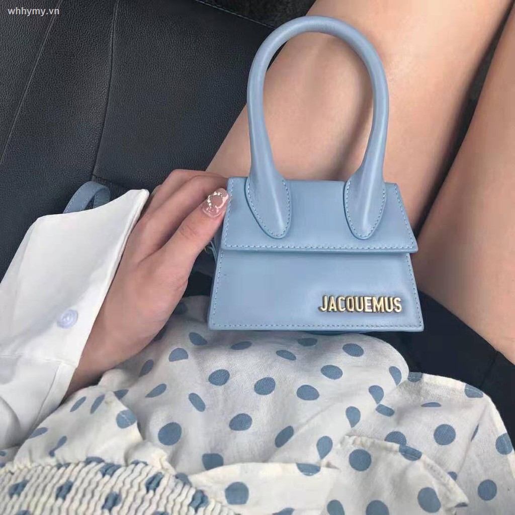 ☂JACQUEMUS Small Red Book Popular Niche Light Luxury Bags Advanced Unit Price Messenger Small Bag Female Bag Ins Same Style