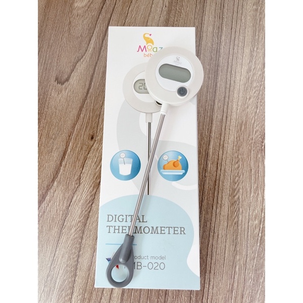 cây đo nhiệt kế Moza bebe