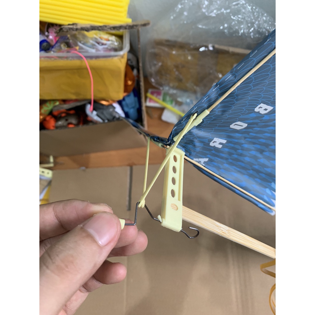 Đồ chơi thủ công chim bay lượn, máy bay lắp ghép   ném tay vỗ cánh cực hay