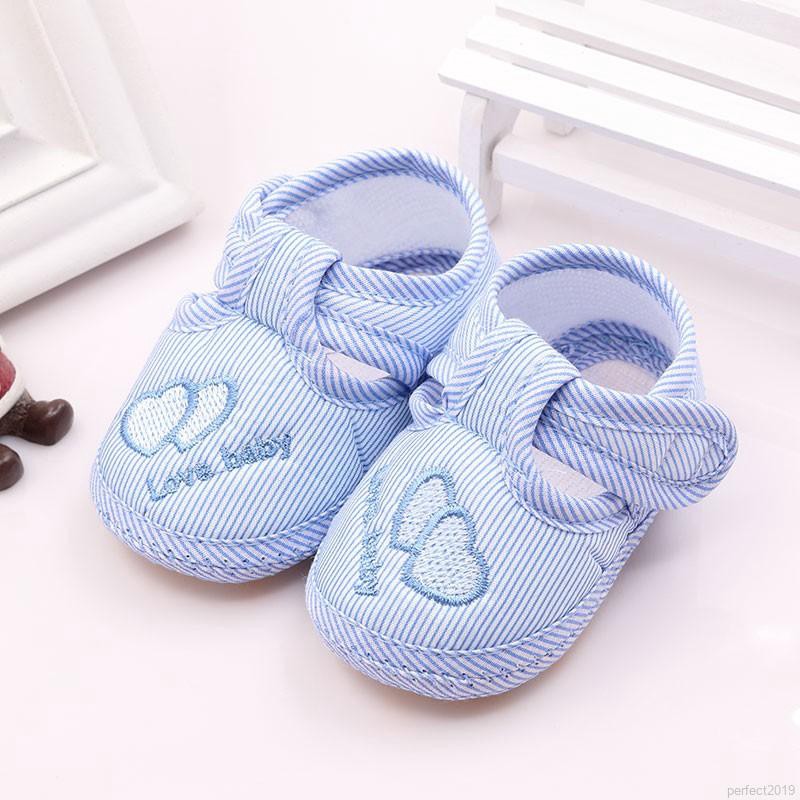 Giày cotton quai dán đế mềm chống trượt dành cho trẻ em từ 0-12 tháng tuổi