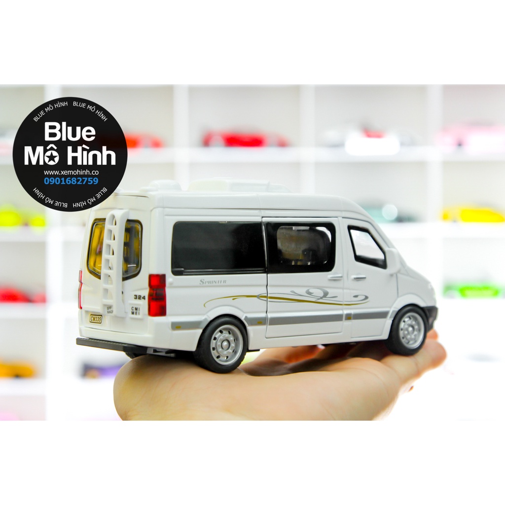 Xe mô hình xe chở khách 16 chổ Mercedes Sprinter 1:32