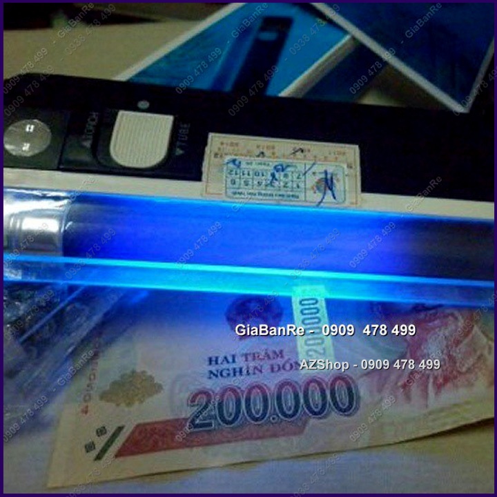 Máy Soi Tiền Uv Cầm Tay Tiện Lợi Kèm Đèn Pin - 6062