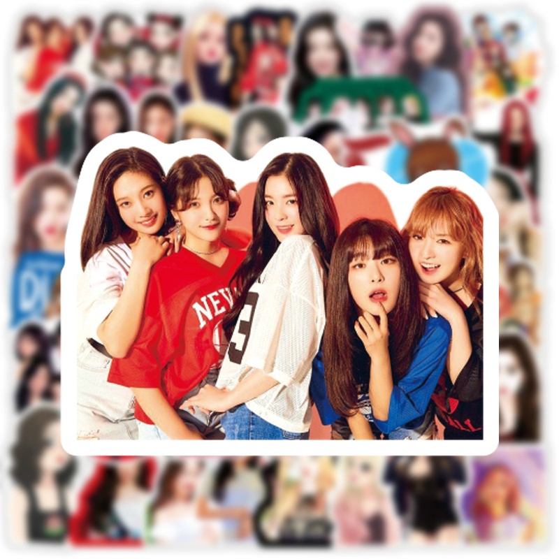 Bộ 50 Miếng Dán Trang Trí Laptop / Vali / Vali Hình Nhóm Nhạc Kpop Bằng Nhung Màu Đỏ