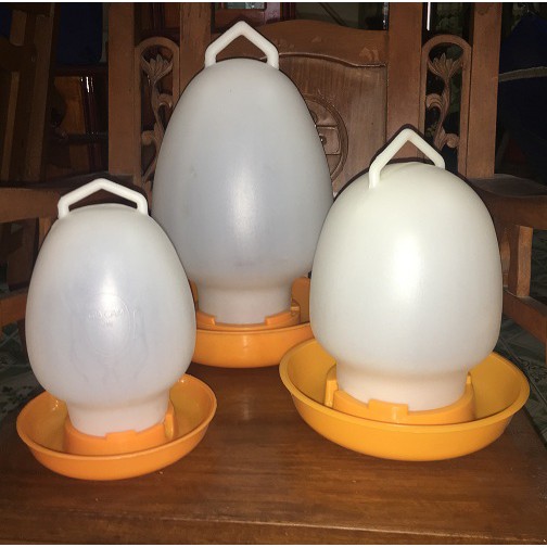 Máng Uống Cho Gà Vịt