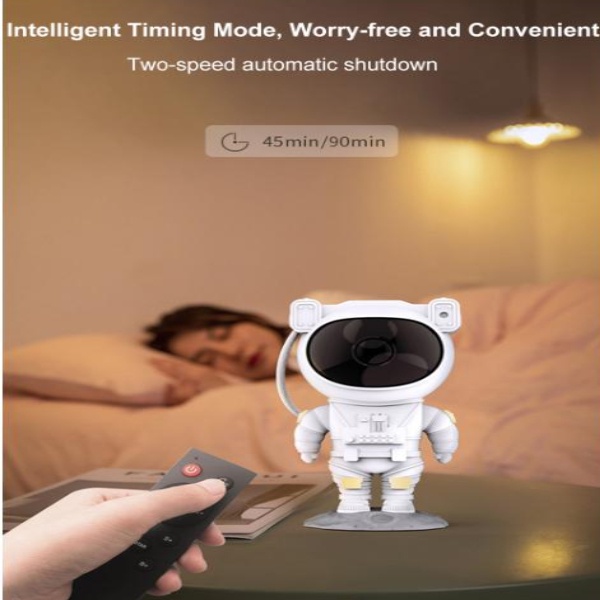 Đèn chiếu tạo hiệu ứng bầu trời sao thiết kế hình phi hành gia có đồ điều khiển tiện lợi cho phòng khách