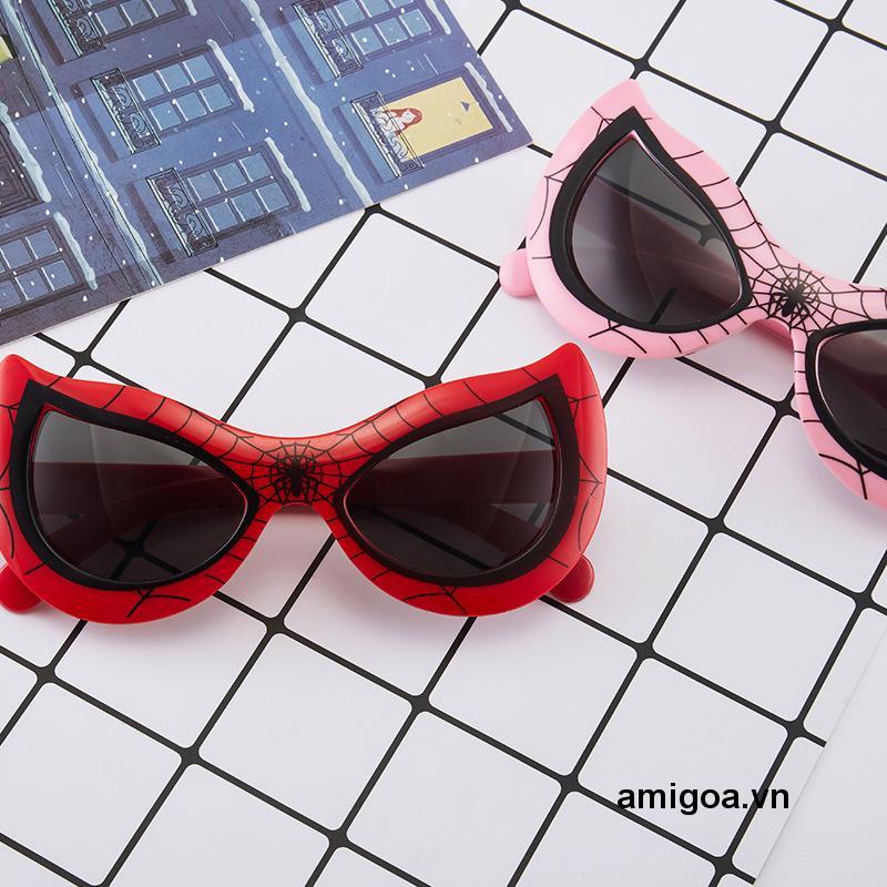 ✨✨Kính râm chống tia UV phong cách phim người nhện dành cho trẻ em