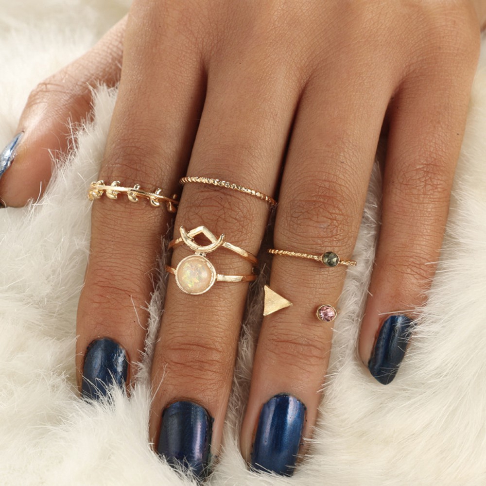 5Pcs / Set Bohemian Simple Pink Triangle Silver Color Finger Gemstone Rings for Women