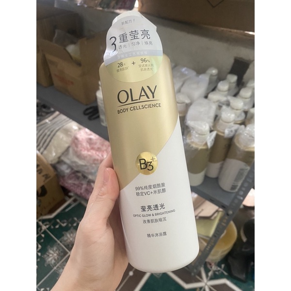 Sữa tắm OLay  dưỡng trắng da, chống lão hoá, phục hồi da chai to 500ml