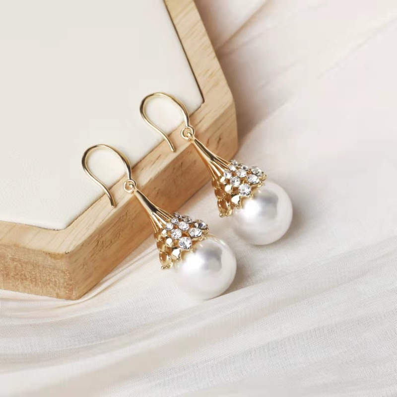 Đôi Bông Tai Ngọc Trai Giả Tua Rua Thời Trang Cho Nữ