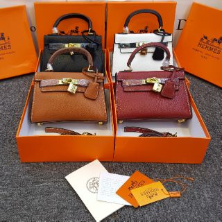 Túi chữ H size 18 fullbox đủ tem, sổ thẻ túi vải