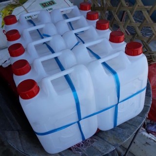 Can Nhựa Trắng 1Lít/2Lít/5Lít.