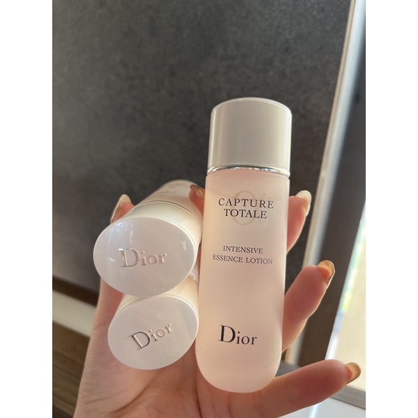 Nước thần 𝐃.𝐈.𝐎.𝐑 𝐂𝐀𝐏𝐓𝐔𝐑𝐄 𝐓𝐎𝐓𝐀𝐋𝐄 𝐂𝐄𝐋𝐋 𝐄𝐍𝐄𝐑𝐆𝐘 𝐓𝐇𝐄 𝐋𝐎𝐓𝐈𝐎𝐍 𝐒𝐄𝐑𝐔𝐌 50ml bản mới