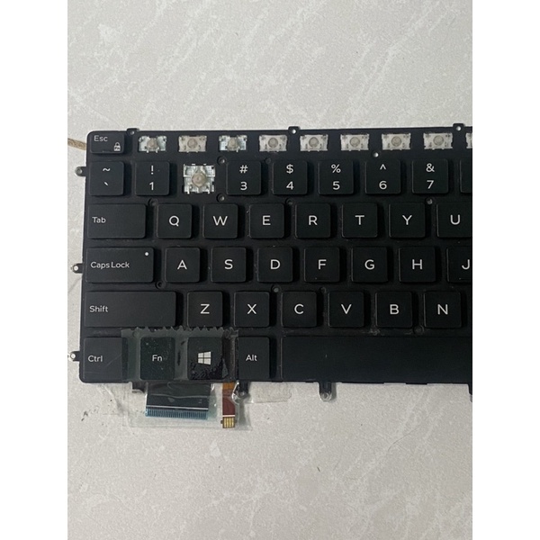 Bàn phím dell xps 15 9550 9560 9570 7558 7568 mất nút không bảo hành