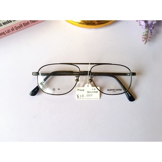 C32: Gọng kính nội địa Nhật thương hiệu Valentino Coupea Paris N04028