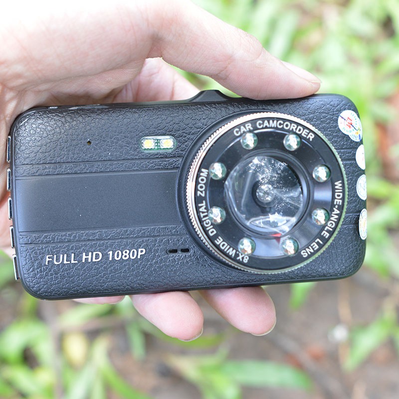 Camera hành trình x004 (cam trước + sau ) kèm thẻ nhớ 32gb