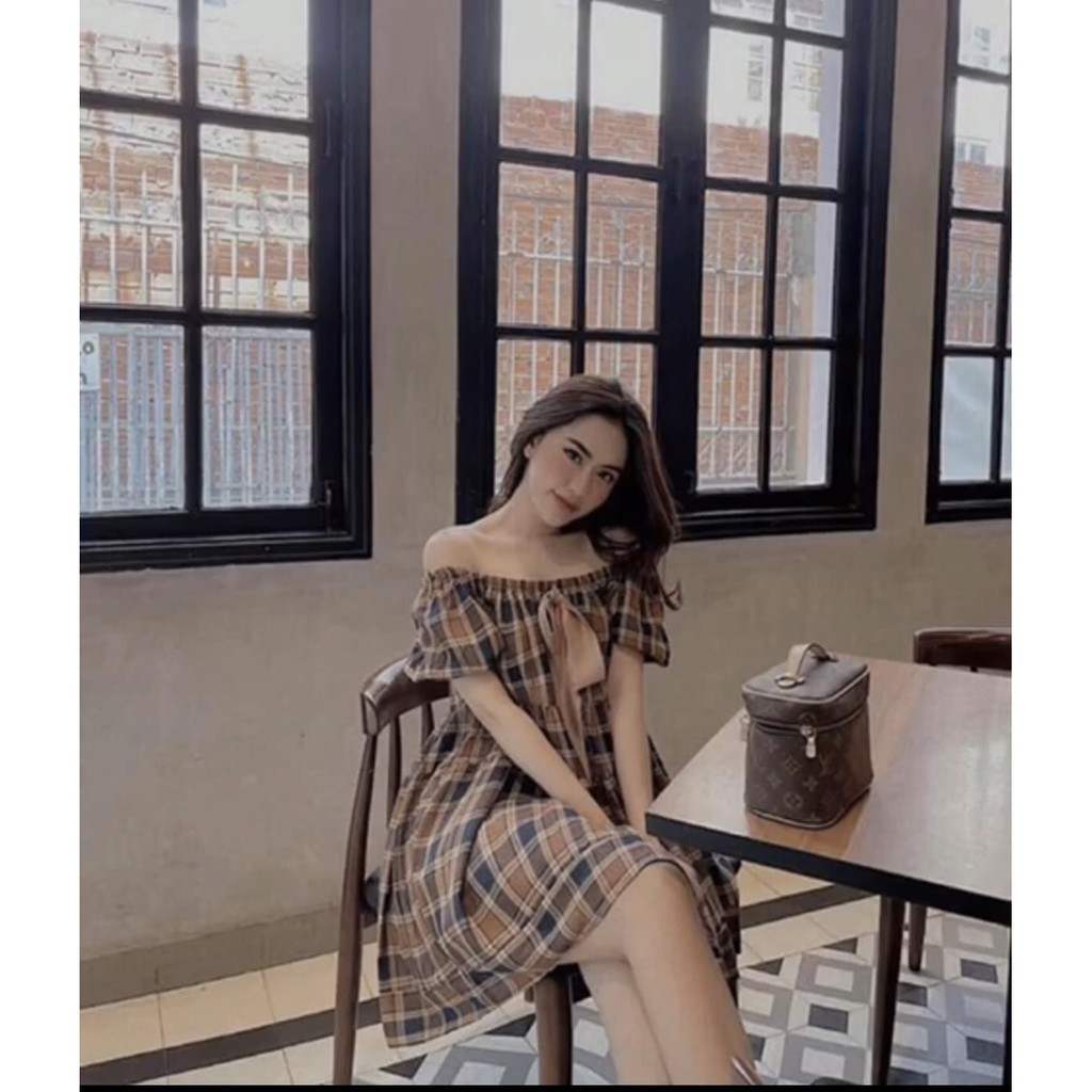 Váy kẻ caro xinh xắn💖FREESHIP💖 đầm trễ vai tiểu thư AD94 | BigBuy360 - bigbuy360.vn
