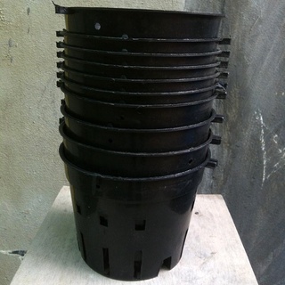 Chậu trồng lan đường kính 18 cm