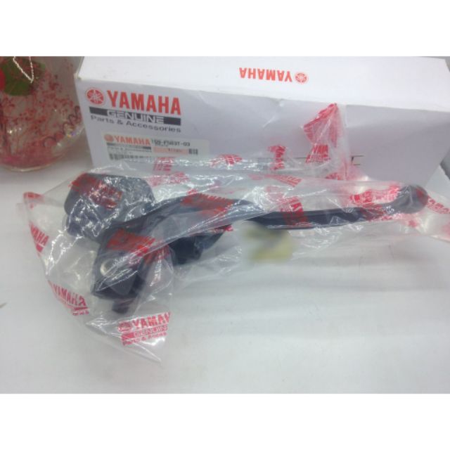 Cùm tay dầu sirius trên zin - exciter 135