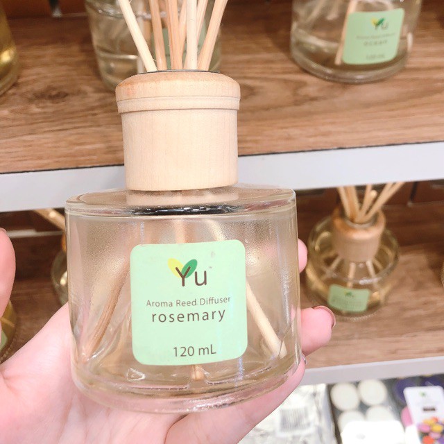 Tinh dầu thơm phòng YU Thái Lan