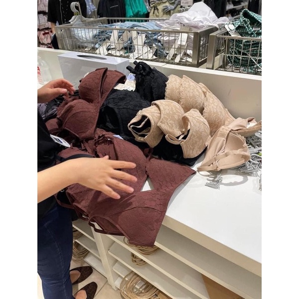 Áo lót Gu Nhật Bản