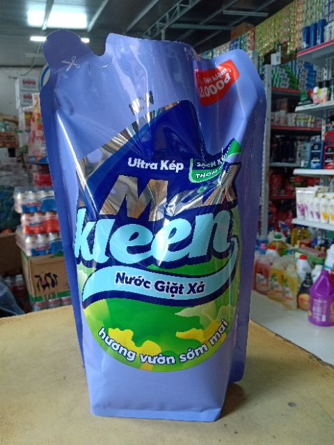 ,(Giảm giá sốc )Nước giặt xả hương hoa Maxkleen túi 3,8L.
