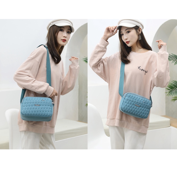 Túi Đeo Vai Đựng Điện Thoại Bằng Vải Nylon Thêu Họa Tiết Phong Cách Mới Cho Nữ